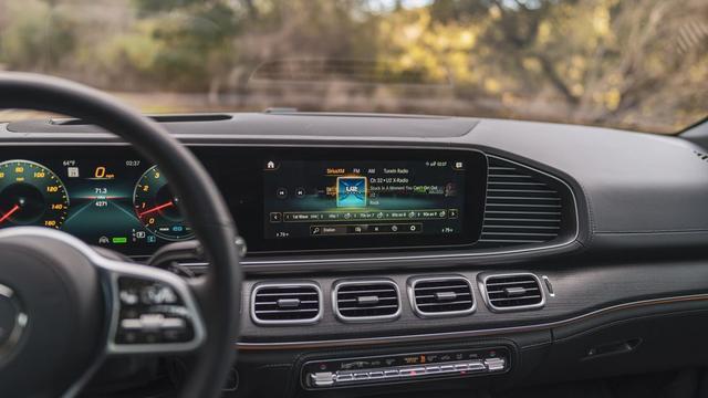 2021款奔驰迈巴赫GLS600：迄今为止最豪华的奔驰SUV