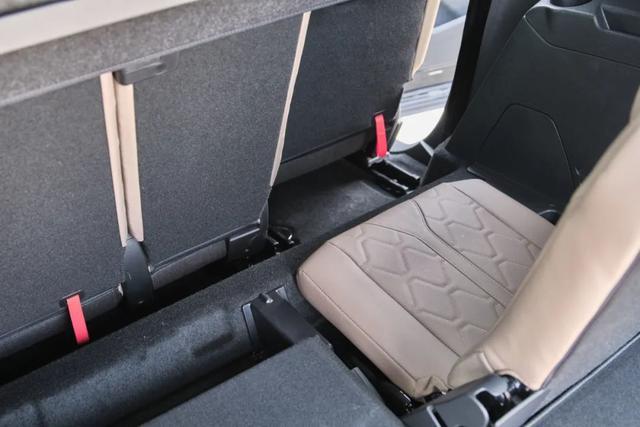 小试标致4008&5008，“新法式SUV”表现如何？