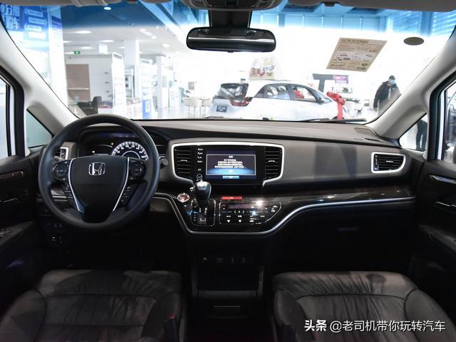 真7座MPV，一公里油耗才4毛多，还是日系，本田奥德赛