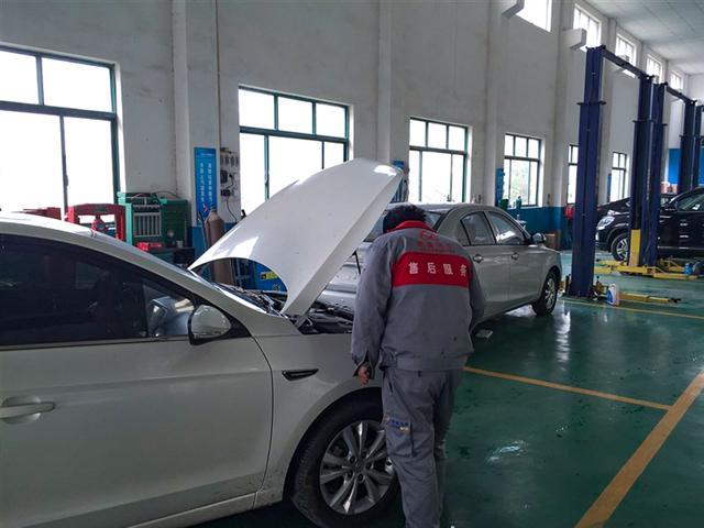 实用至上 入门版逸动PLUS哪款性价比高？