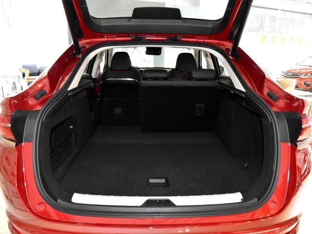比宝马X6漂亮的国产SUV，2.0T+8AT，一起看吉利星越