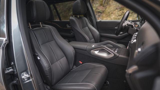 2021款奔驰迈巴赫GLS600：迄今为止最豪华的奔驰SUV