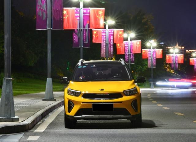 便宜好用的三款小型SUV，10万开走顶配，颜值与实力并存
