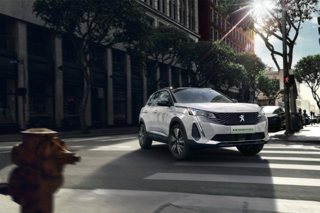 小试标致4008&5008，“新法式SUV”表现如何？