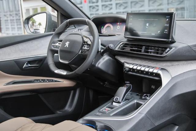 小试标致4008&5008，“新法式SUV”表现如何？