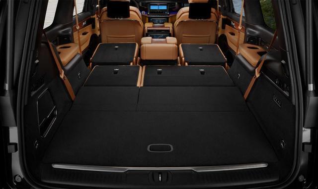 挑战宝马X7！Jeep全新大型SUV实车，标配四驱和空气悬架