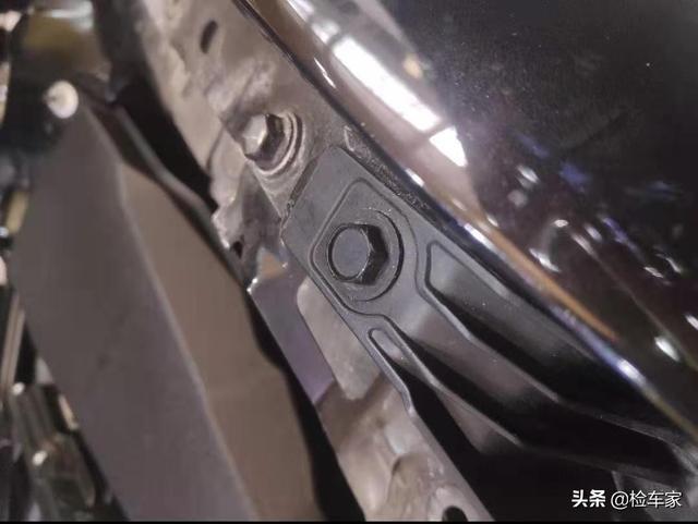 ES的替代品，花23万买辆开了2年的丰田亚洲龙值不值？
