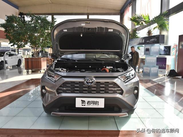 油耗5L质量省心，日系老牌SUV，丰田混动，丰田RAV4荣放