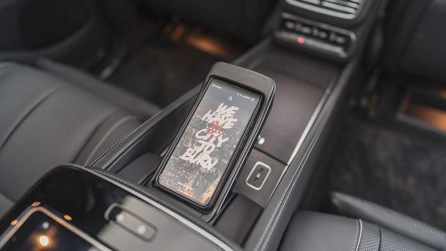2021款奔驰迈巴赫GLS600：迄今为止最豪华的奔驰SUV
