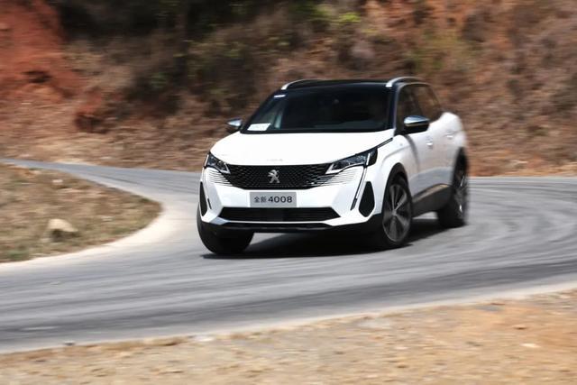 小试标致4008&5008，“新法式SUV”表现如何？