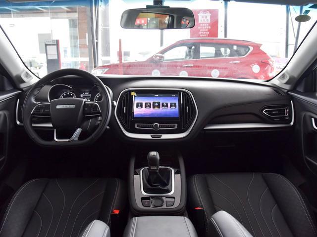 最低6万就能买的中型SUV，空间大性价比高，实拍捷途X70M