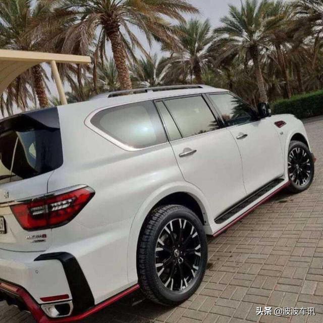 新款日产途乐Nismo实拍，前脸很凶悍，外观非常运动
