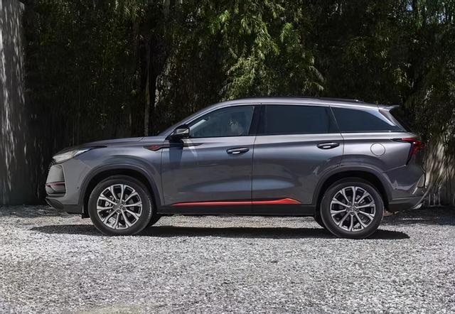 中国人买中国车—15万内自主紧凑型SUV，颜值与实力兼备