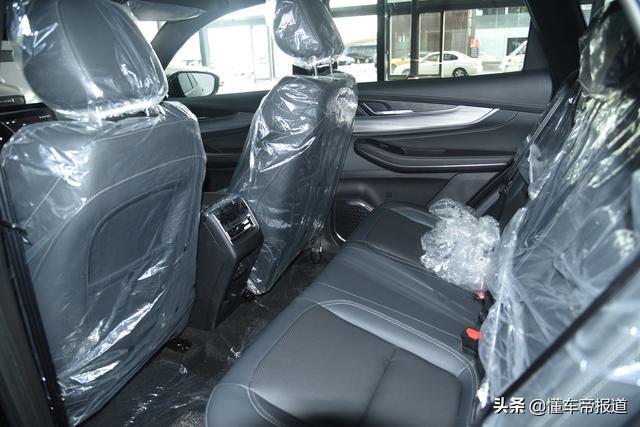 新车｜网传价格是高是低？星途LX凡尔赛版实车曝光