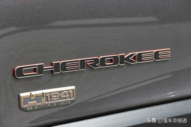 新车｜与丰田汉兰达同级，Jeep中型SUV自由光发布特别版