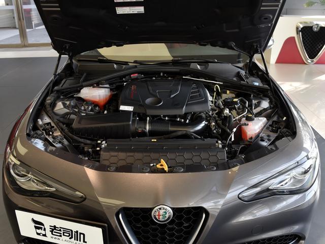 法拉利同集团的兄弟，280匹的豪华中型车，带你看Giulia