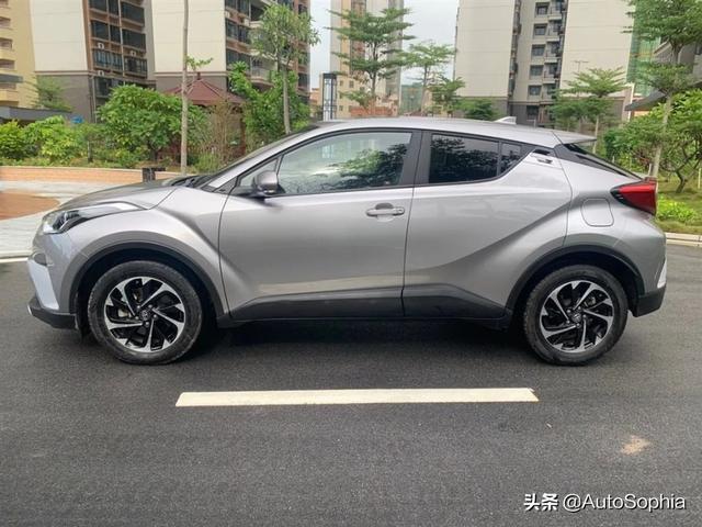 奕泽IZOA，同级SUV的“佼佼者”