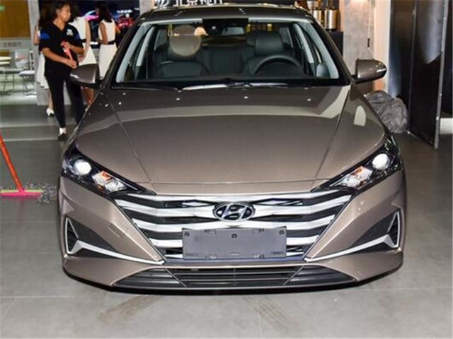 省油代步合资小车！现代悦纳全系四缸，油耗4.9L，低至5万起