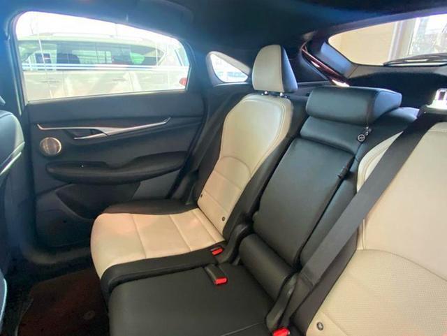 颜值很能打！全新英菲尼迪QX 55实车，2.0T引擎配四驱