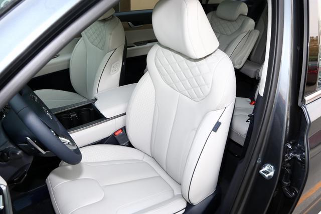 仅29.88万的进口中大型SUV，标配3.5L V6发动机