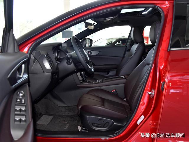 买两厢车不如看看SUV，空间更大，6AT省油，马自达CX-4