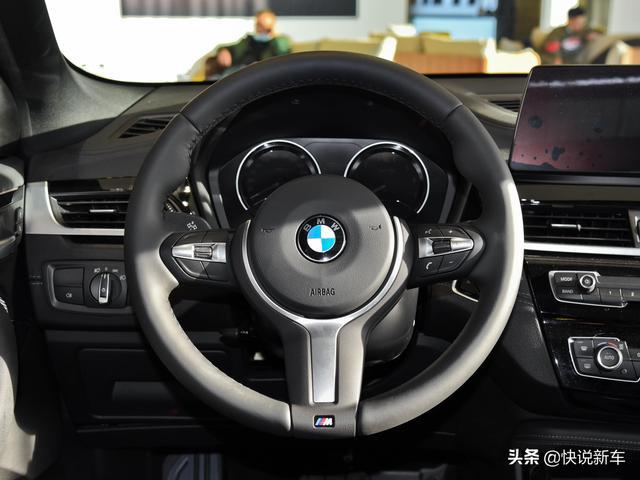 2.0T+192匹，颜值动力不输奥迪Q3，带你看全新宝马X2