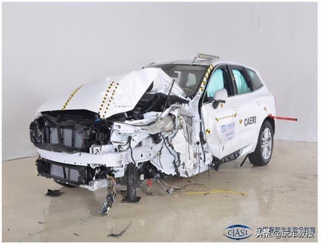 优惠近7万！2.0T+8AT四驱，沃尔沃XC60用起来贵吗？