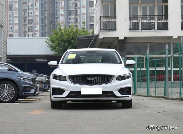 12万选择吉利星瑞，全系2.0T，全景天窗，还看轩逸卡罗拉？