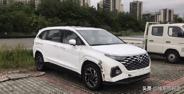 新车｜曝现代版“迈特威”实车，2-11座布局，比GL8能拉？