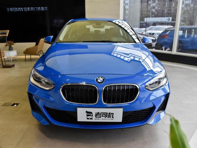 最入门的宝马车型，配置齐全而且油耗低，实拍宝马1系
