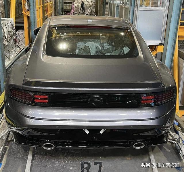 新车｜竞争丰田“牛魔王”，曝日产370Z继任者，致敬350Z