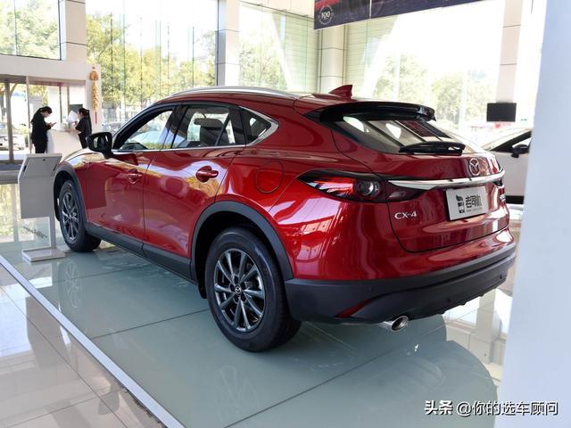 买两厢车不如看看SUV，空间更大，6AT省油，马自达CX-4