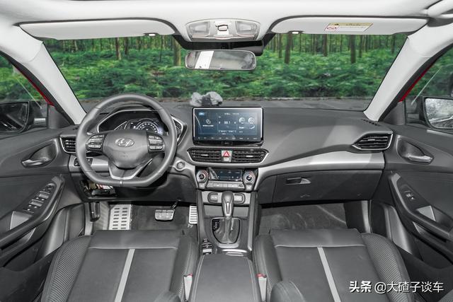 2021款菲斯塔，全系1.6T发动机，外观新增运动套件