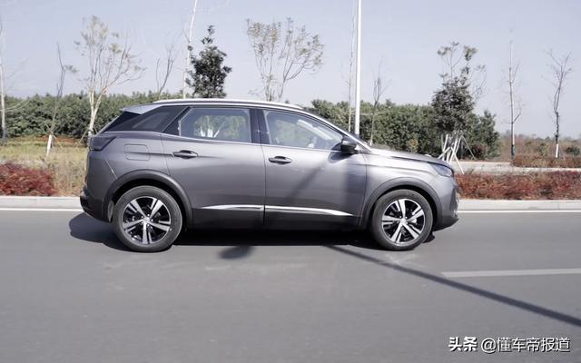 新车｜全系标配8AT，后悬仍是扭力梁，试驾全新标致4008