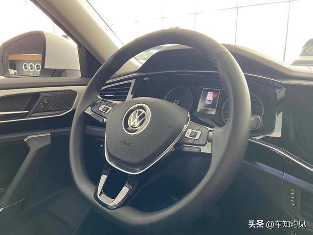 轴距超2米7的德系SUV！配湿式双离合，探店一汽-大众探岳