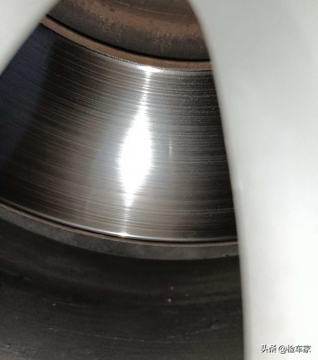 个人二手车真划算，16款奥迪A6L只要18万？一看铭牌真相了