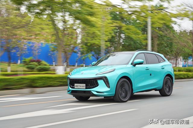 试驾 | 不仅仅有颜值！试驾东风风行T5 EVO