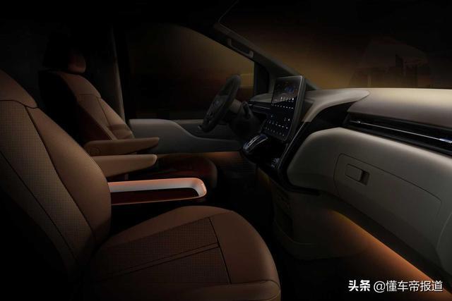新车｜曝现代版“迈特威”实车，2-11座布局，比GL8能拉？