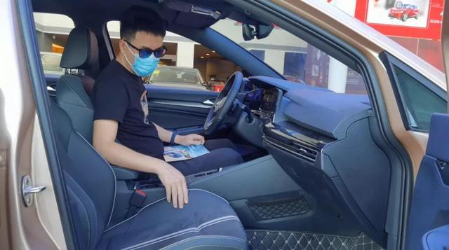 2021年了，你能接受大众高尔夫8吗？