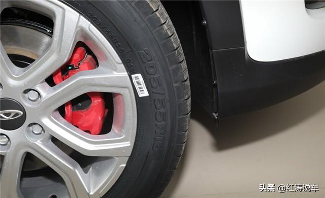 年轻人买得起的SUV，瑞虎3x钻石版4.99万元起，好开不贵