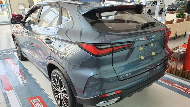 10万元SUV选实用还是运动？对比长安欧尚X7、X5