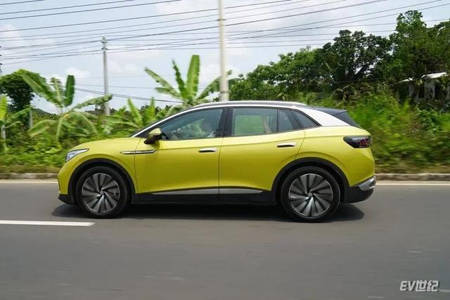 试驾上汽大众ID.4 X后我找到了6个不买Model 3的理由