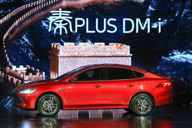 亏电状态百公里油耗3.8L，满电更低，比亚迪秦PLUS上市