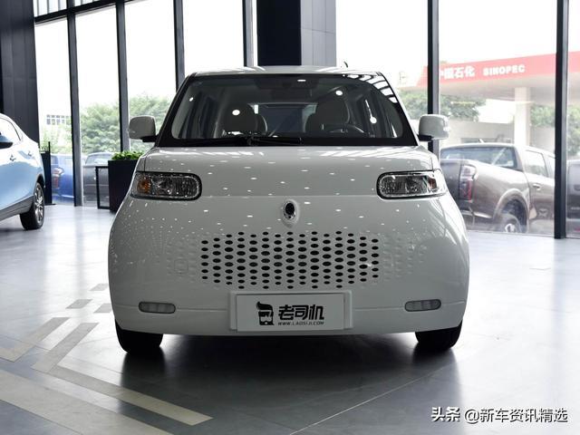 同样的小巧的城市代步车，空间大配置高，实拍欧拉白猫