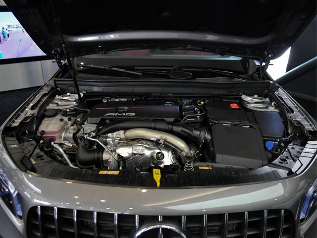 2.0T+7座的奔驰入门SUV，外观大气，奔驰GLB AMG