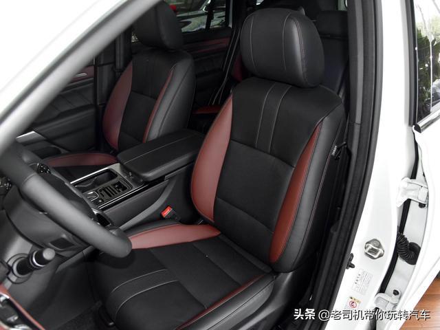 开在路上很霸道，宽度超1米9，大且便宜的SUV，传祺GS8S