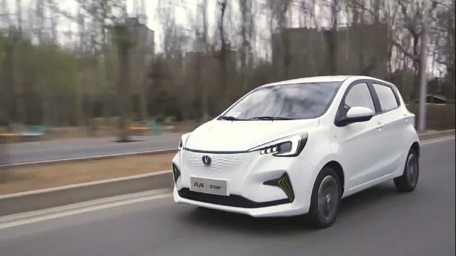 开完五菱mini EV再开长安奔奔E-Star 谈谈我的感受