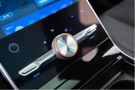 MARVEL R对比特斯拉Model Y 你更Pick谁？