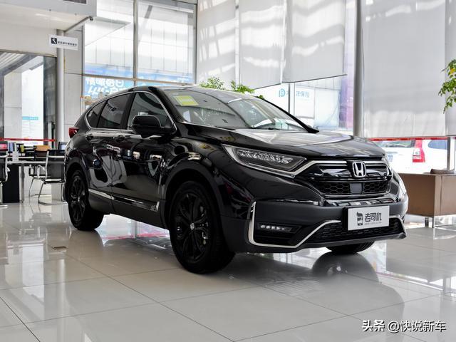 内部空间大，油耗低，更注重驾乘舒适感，实拍本田CR-V