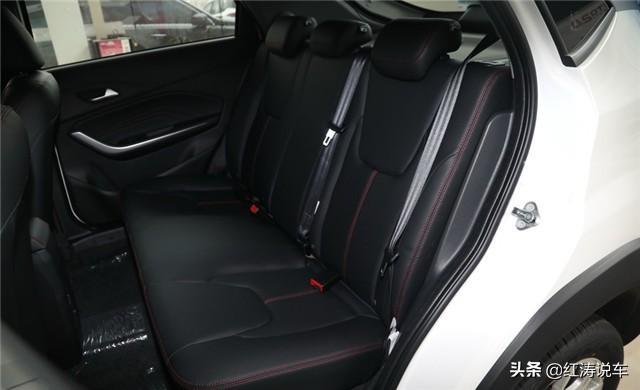 年轻人买得起的SUV，瑞虎3x钻石版4.99万元起，好开不贵